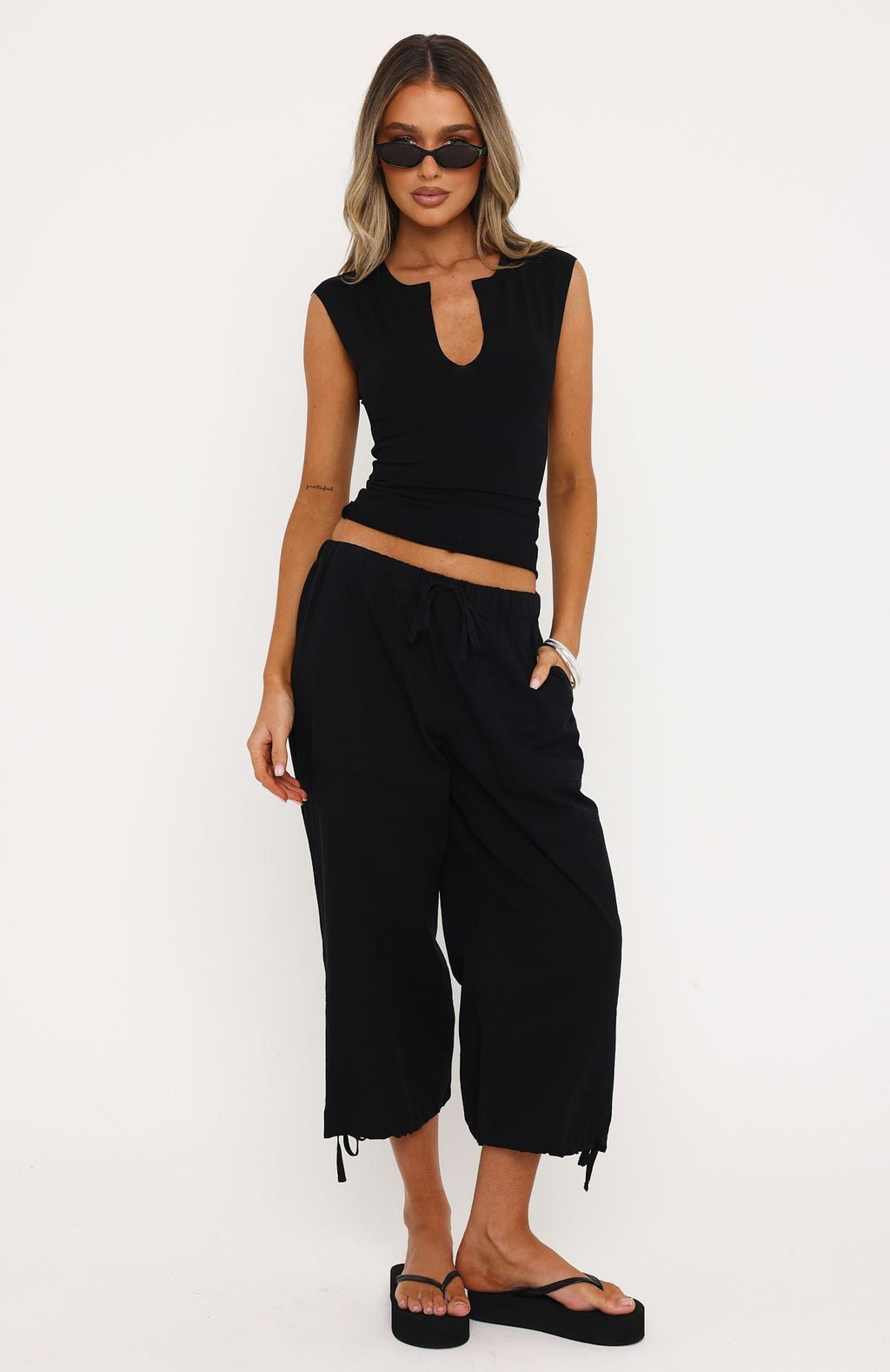 Date Me Capri Cargo Pants Black