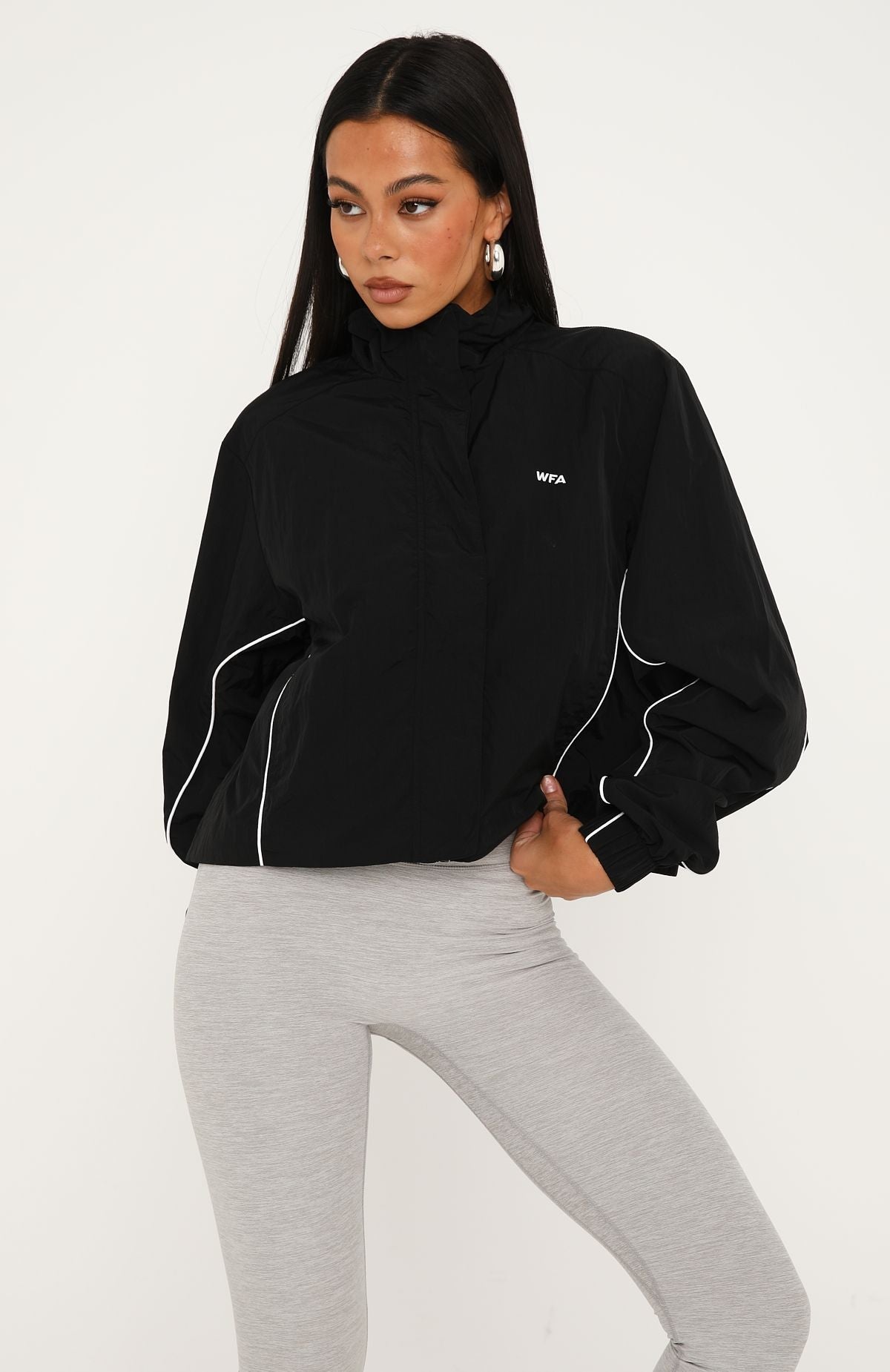 Guide Me Windbreaker Jacket Black