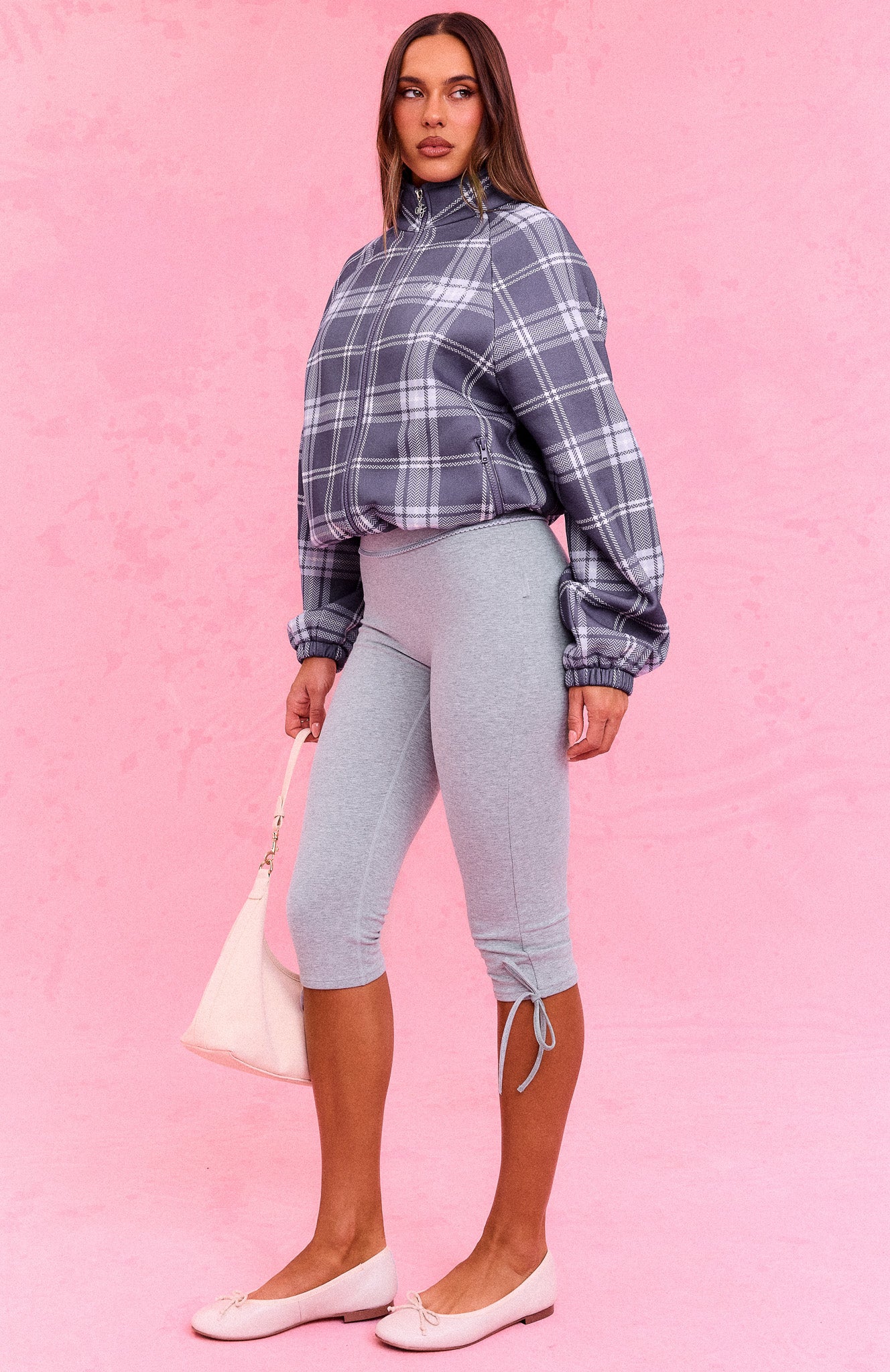 The Social Club Bianca Capri Pants Grey Marle