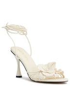 Tempest Wrap Heels Off White