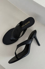 Narell Thong Mules Black