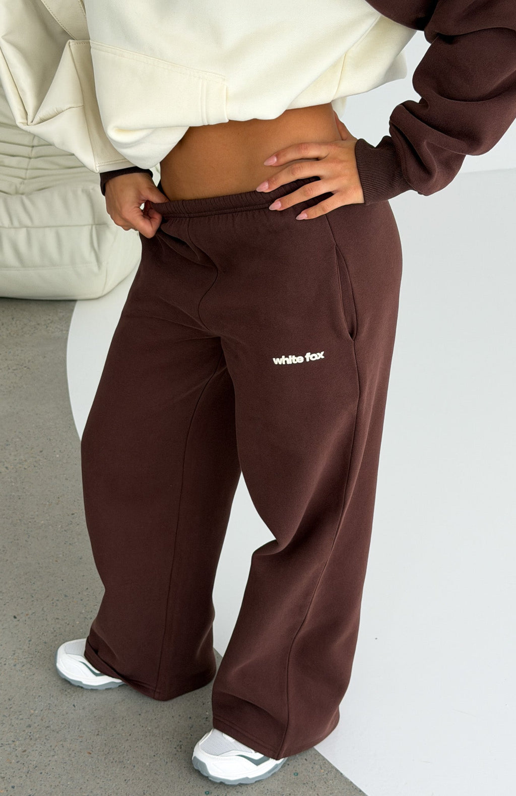 Loving It Here Wide Leg Sweatpants Chocolate