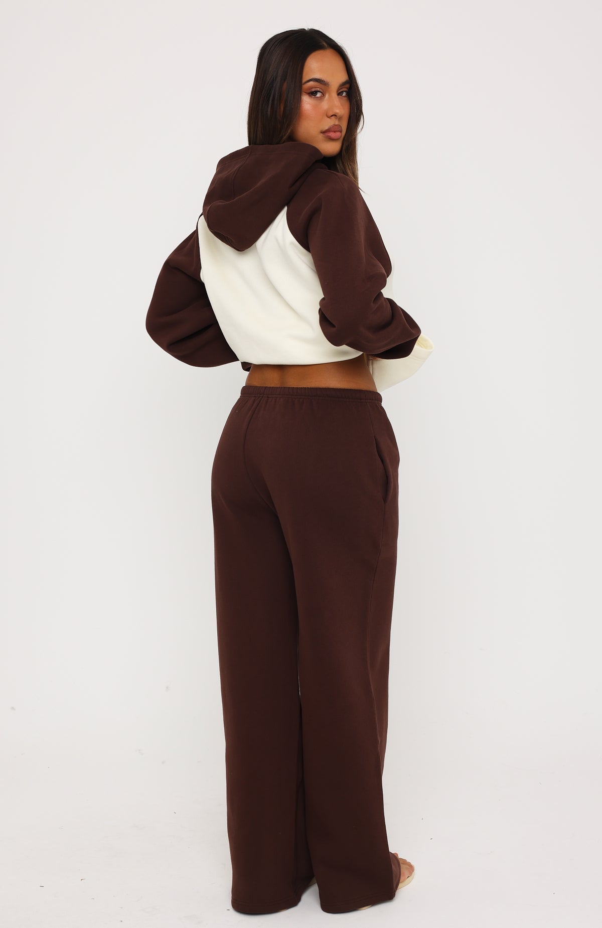 Loving It Here Wide Leg Sweatpants Chocolate