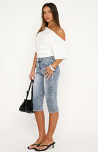 Cynthia High Rise Capri Jeans Vintage Light Blue Wash