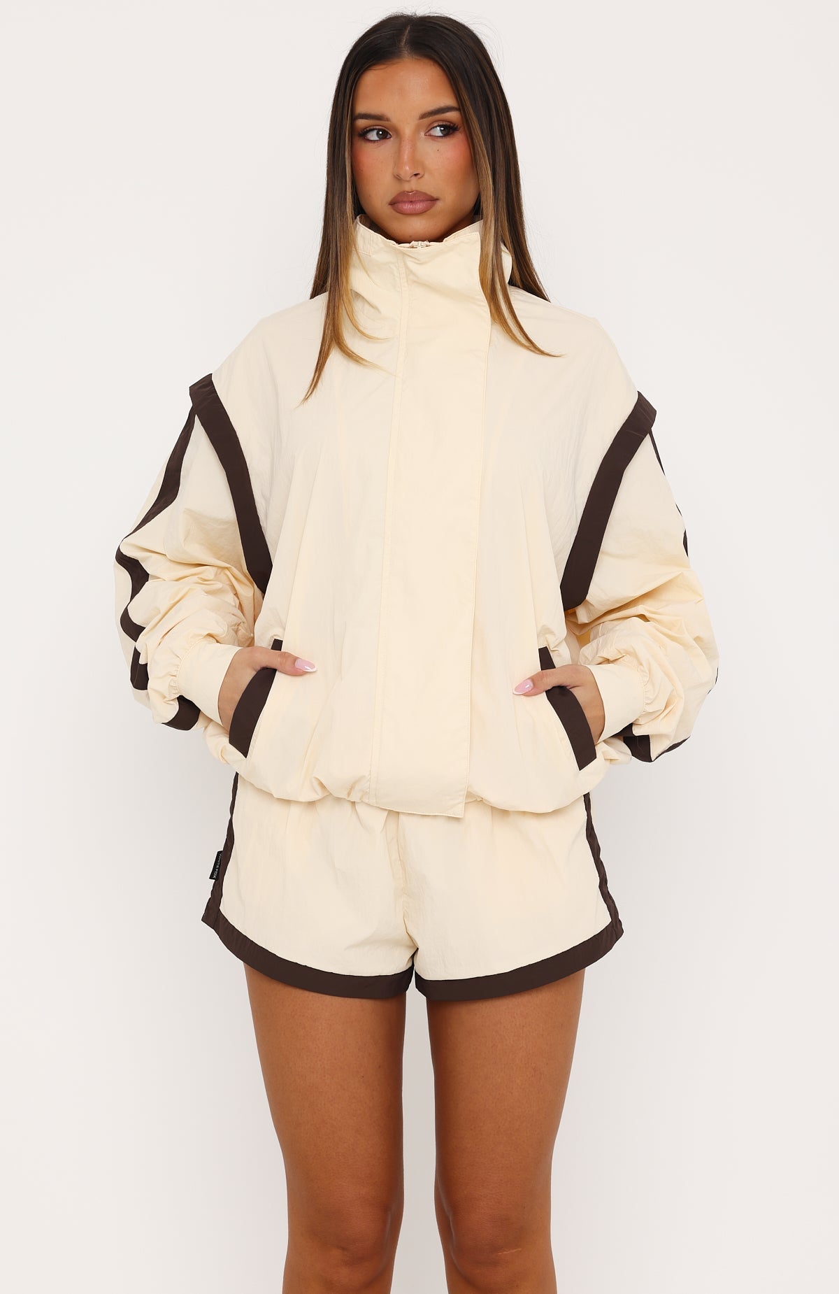 Love The Chase Shorts Cream/Chocolate