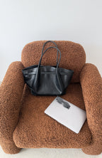 Thomas Shoulder Bag Black Pebble PU